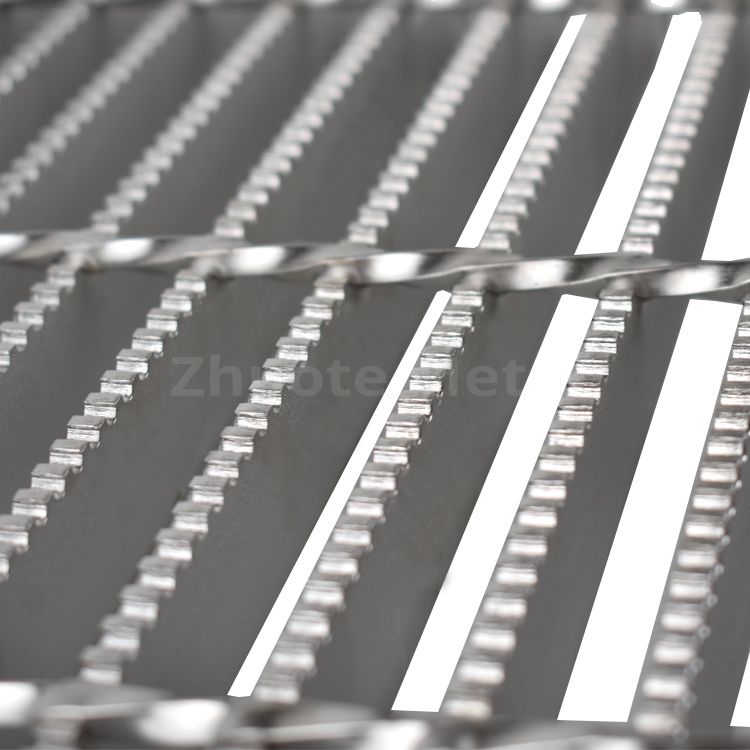 Galvanized Serrated steel grating