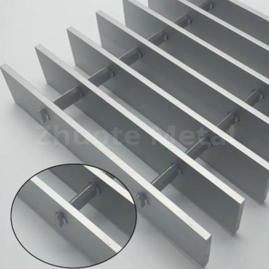 Flat aluminum grating