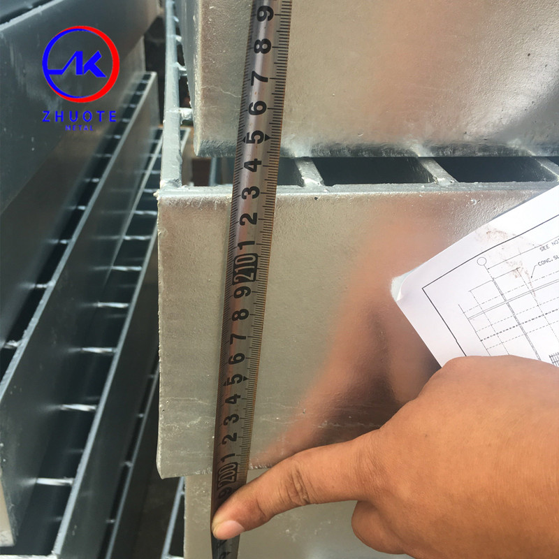 Havey duty steel grating