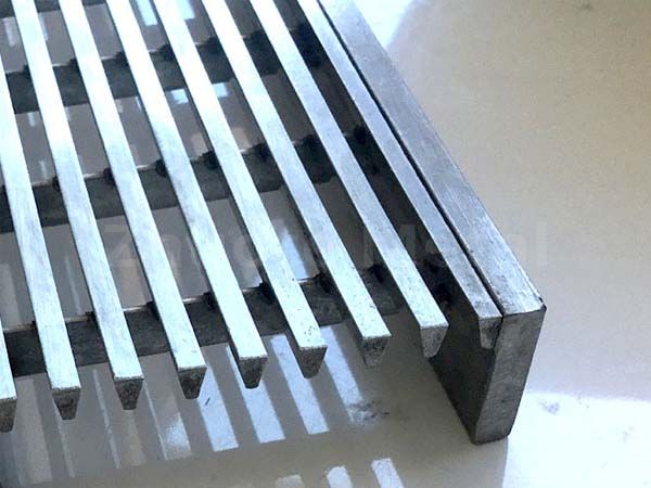 compact stainless steel trench cover compact stainless steel trench cover