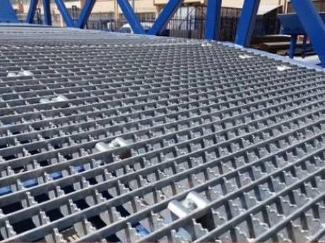 Serrated Press-Locked Steel Grating Serrated Press-Locked Steel Grating