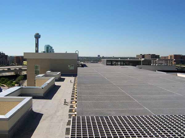 Roof Walkway Grating Application Example