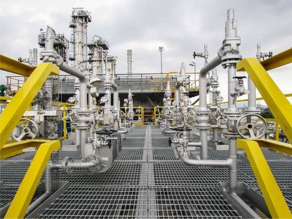 Galvanized steel grating