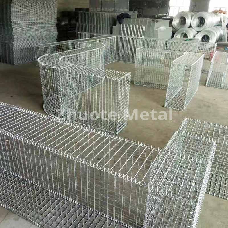 Welded gabion box