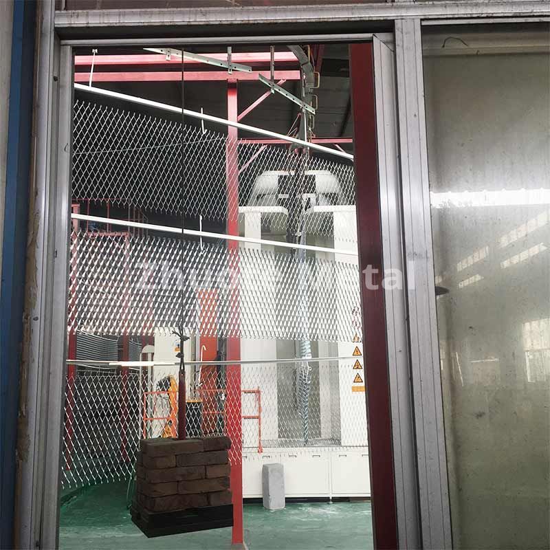Expaned mesh panel
