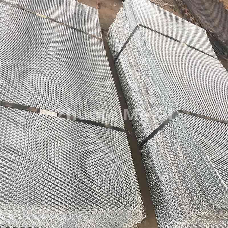 Expaned mesh panel